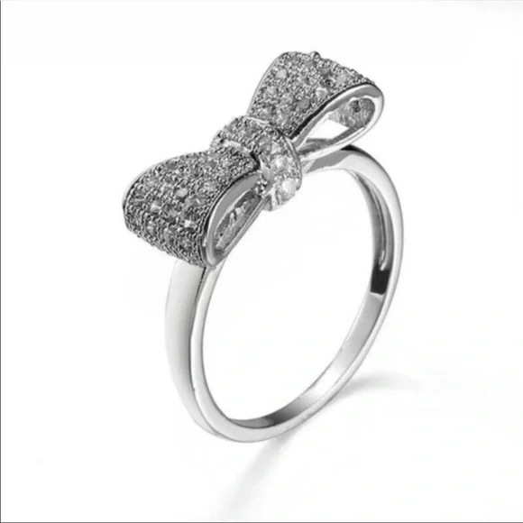 New Women’s 925 Silver Bow Diamond Ring - Picture 5 of 5